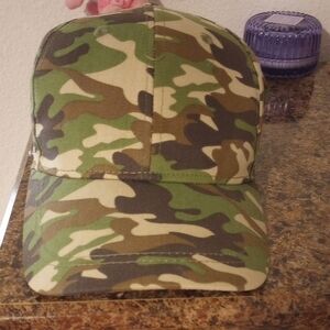 Women's Camouflage Baseball Cap